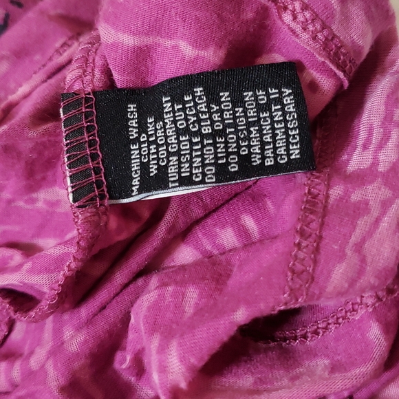 Signature Studio - Floral Burnout Tank with shark bite hem - Ladies Medium - Picture 6 of 14